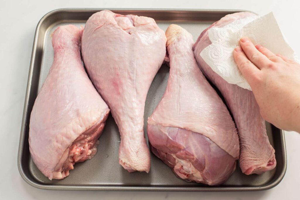 Choosing the Right Turkey Legs: Smoked Turkey Legs