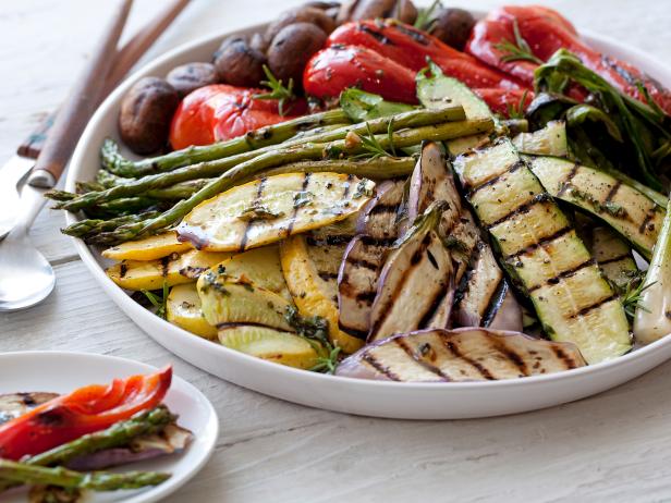 BBQ Vegetable Salad: A Fresh Twist on Your Grilling Game