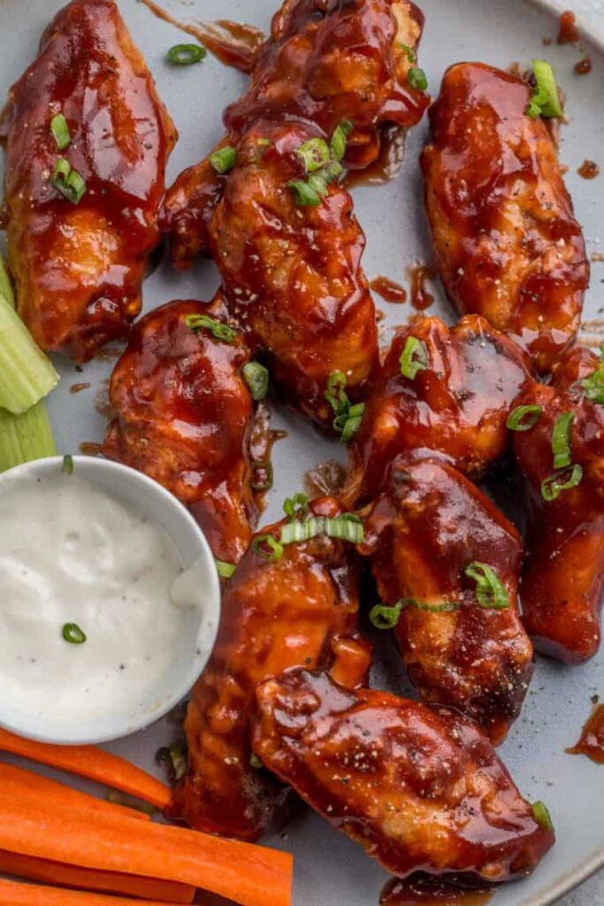 Crispy and Easy BBQ Chicken Wings