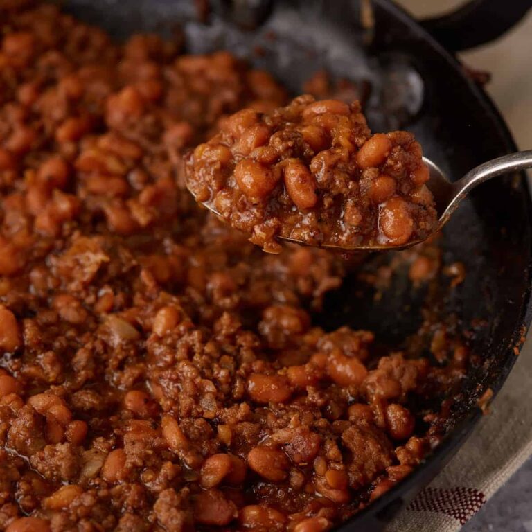 How to Make BBQ Baked Beans with Ground Beef – Ready in 40 Minutes!