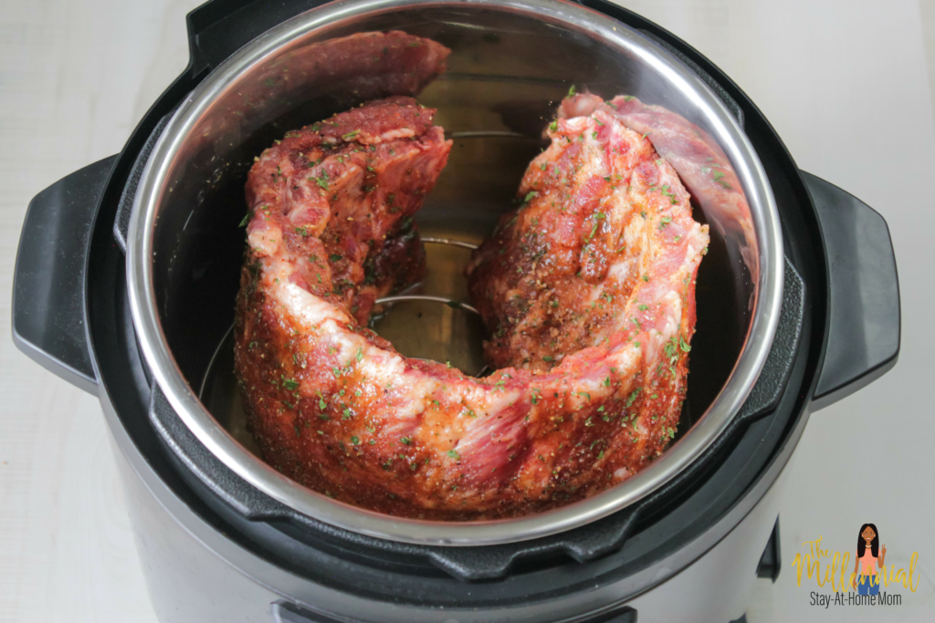 Pork ribs in crock pot no BBQ sauce