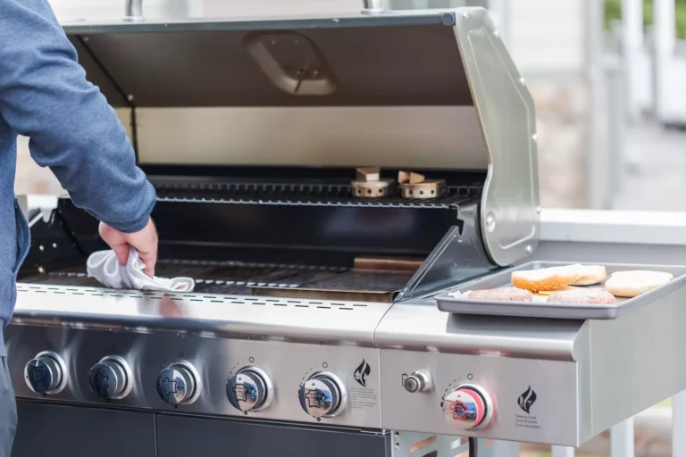 Gas BBQ Tips: Ready to Turn Up the Heat?