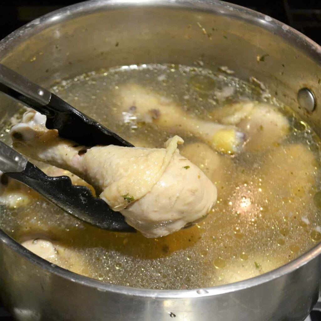 chicken drumstick Boiling