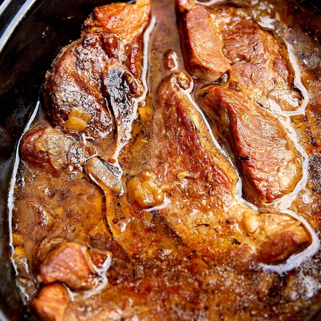 Braising country-style ribs