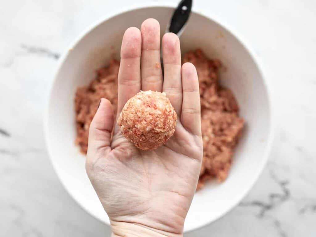Steps to make BBQ meatballs in the oven
