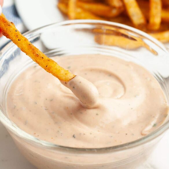 Pairings for Quick BBQ ranch dressing method in 5 minutes