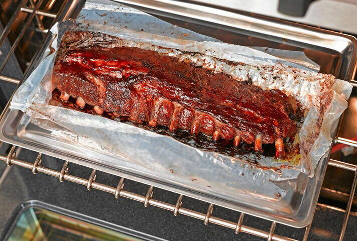 Step-by-step guide to reheating leftover BBQ: Oven method