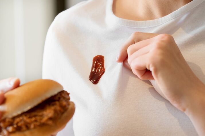 Six ways to get rid of BBQ sauce stains from clothing.
