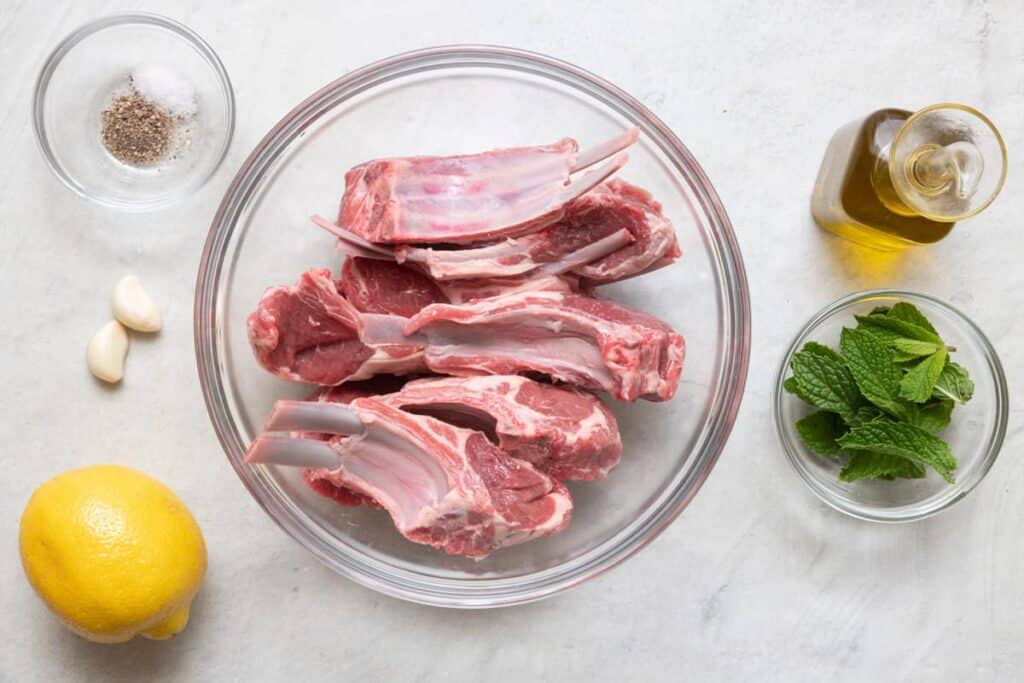 Marinating and Time needed to grill lamb chops just right
