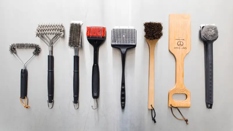 how to clean a grill brush: Types of Grill Brushes and Materials