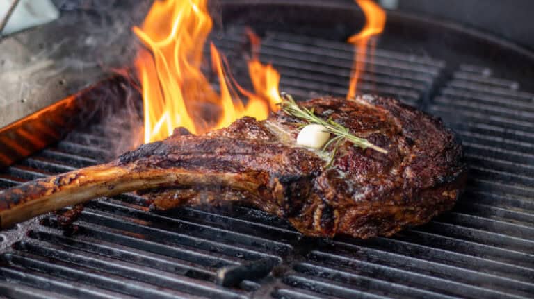 How to BBQ a Tomahawk Steak