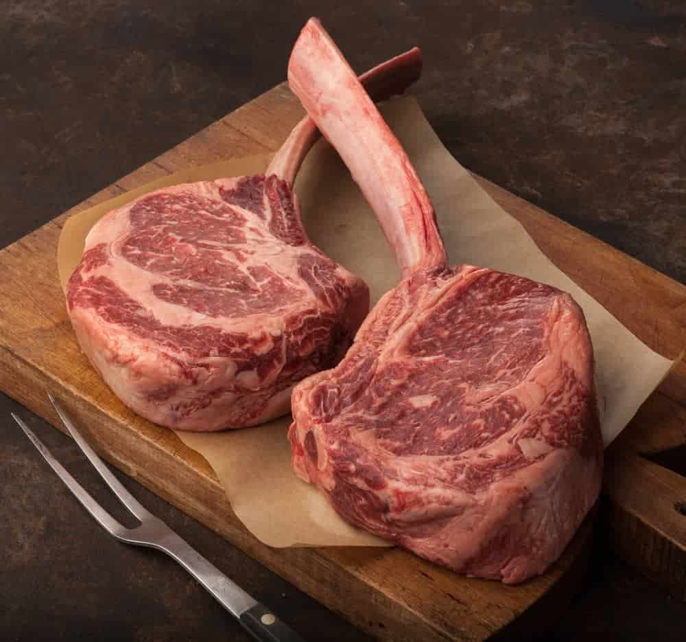 Choosing the Right Tomahawk Steak