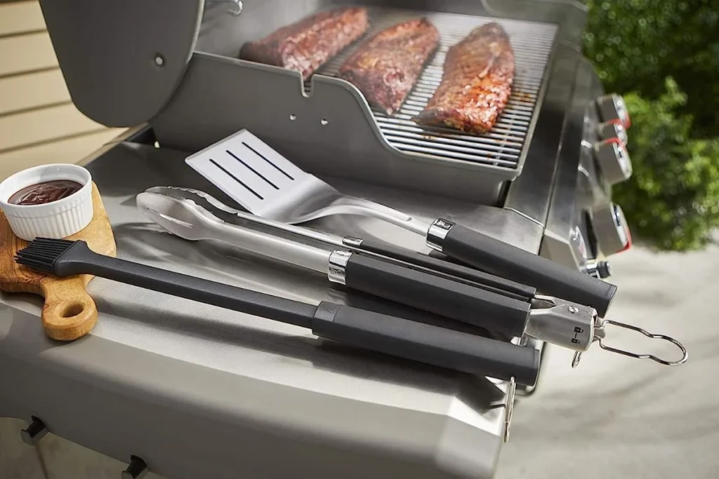 Essential BBQ Tools and Equipment for Thanksgiving